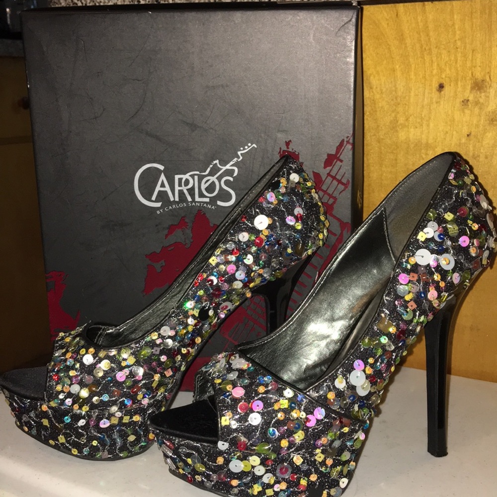 Carlos Santana Peep Toe Heels